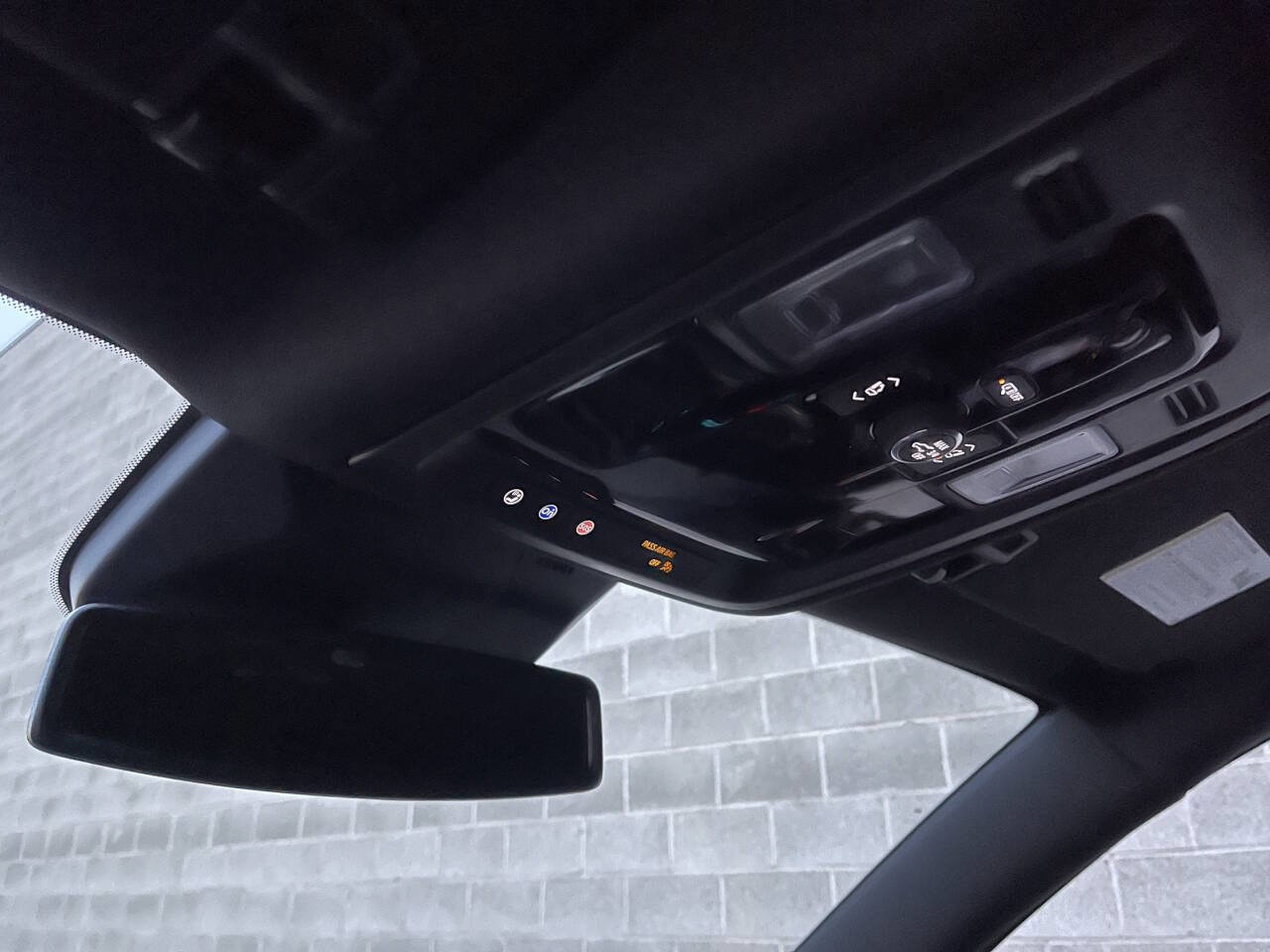 Used 2025 Cadillac Escalade Luxury image 22