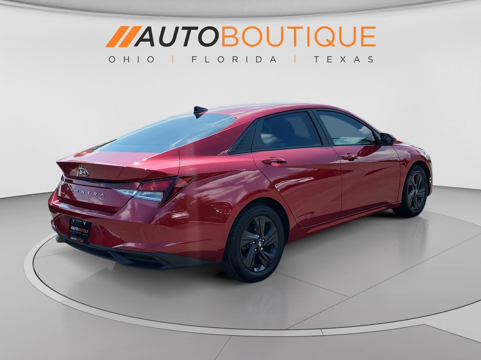 Used 2021 Hyundai Elantra SEL FWD image 5