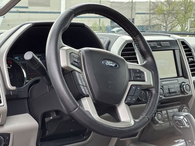 Used 2015 Ford F150 Lariat image 35