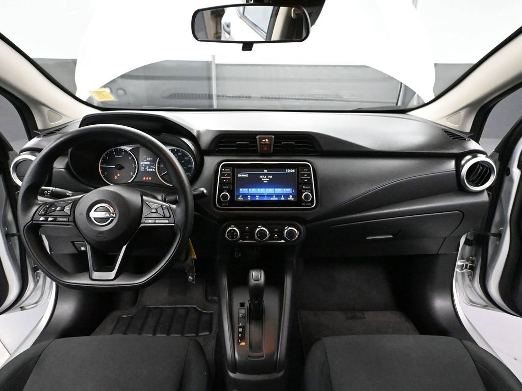 Used 2024 Nissan Versa S w/ S Plus Package image 24