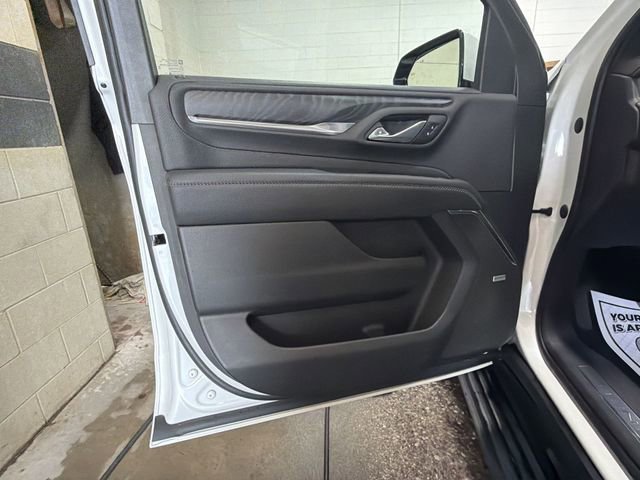 Certified 2023 GMC Yukon Denali AWD/4WD image 13