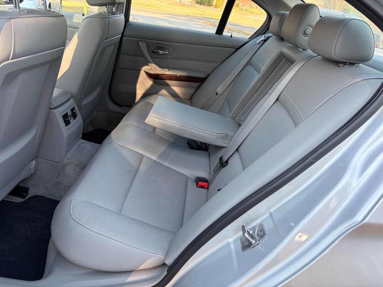 Used 2011 BMW 328i Sedan image 28