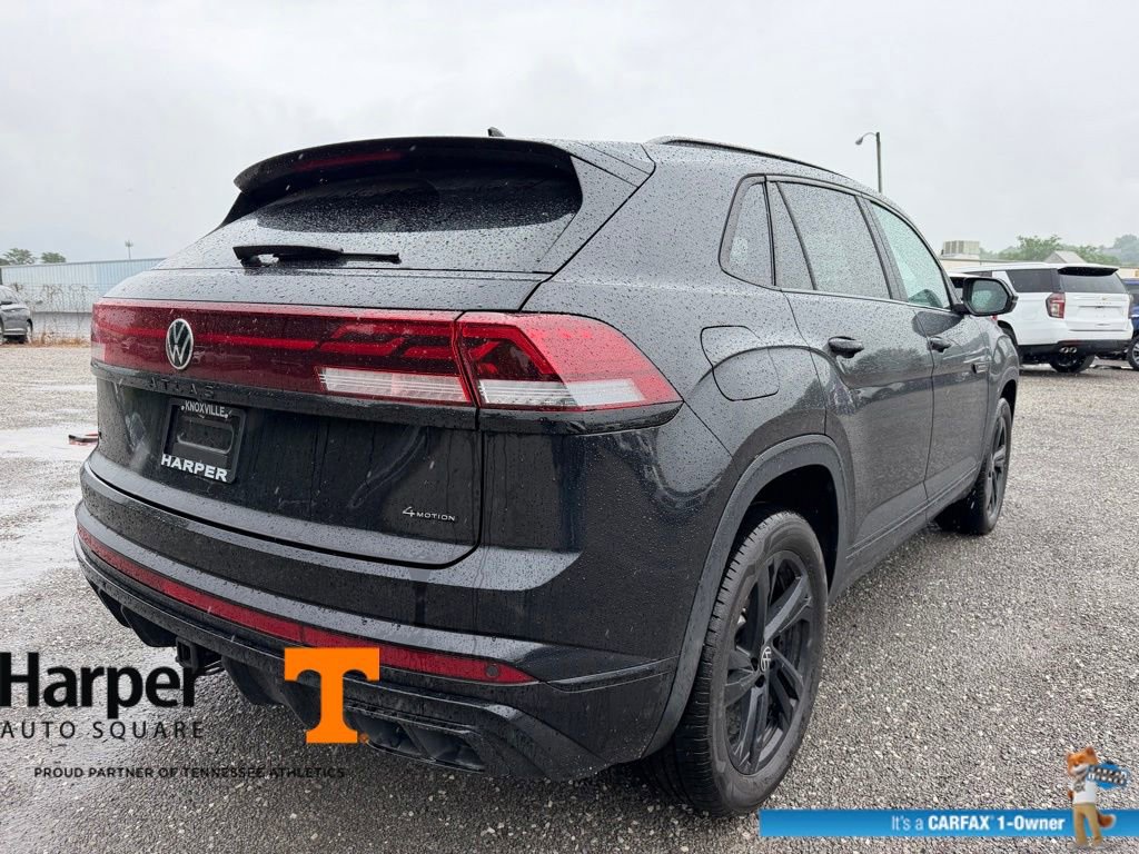 Used 2025 Volkswagen Atlas Cross Sport SEL R-Line AWD/4WD image 5