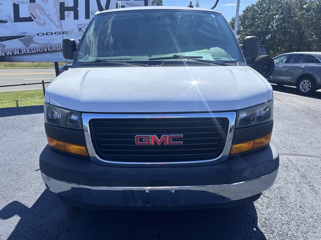 Used 2020 GMC Savana 2500 w/ Driver Convenience Package image 18