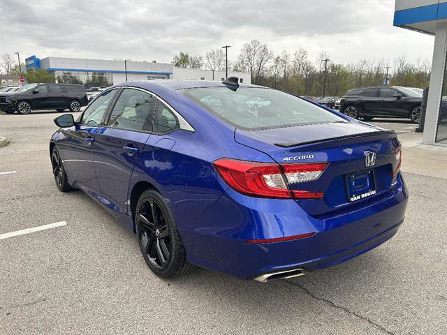Used 2021 Honda Accord Sport image 3