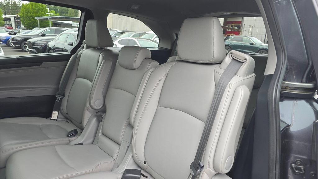 Used 2022 Honda Odyssey EX-L image 16