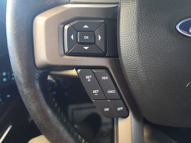 Used 2019 Ford Expedition XLT w/ Equipment Group 202A AWD/4WD image 28