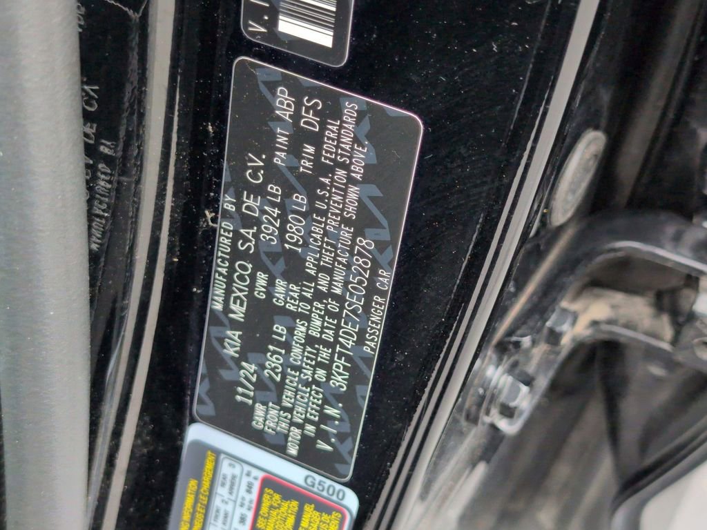 Used 2025 Kia K4 LXS image 36