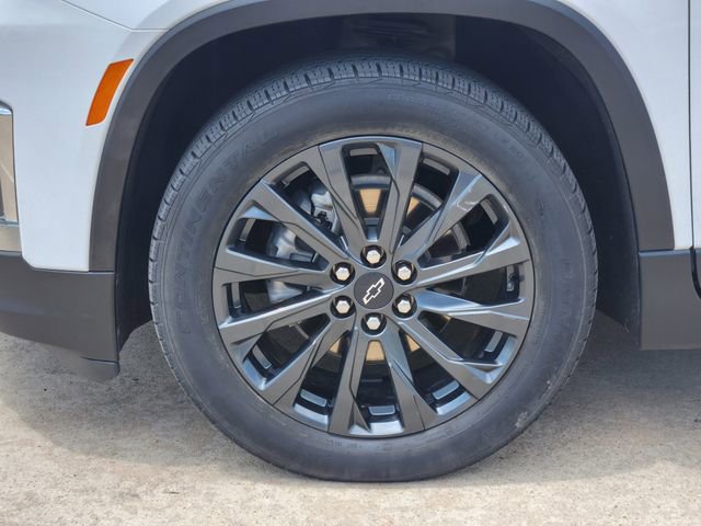 Used 2022 Chevrolet Traverse RS w/ LPO, Floor Liner Package AWD/4WD image 10