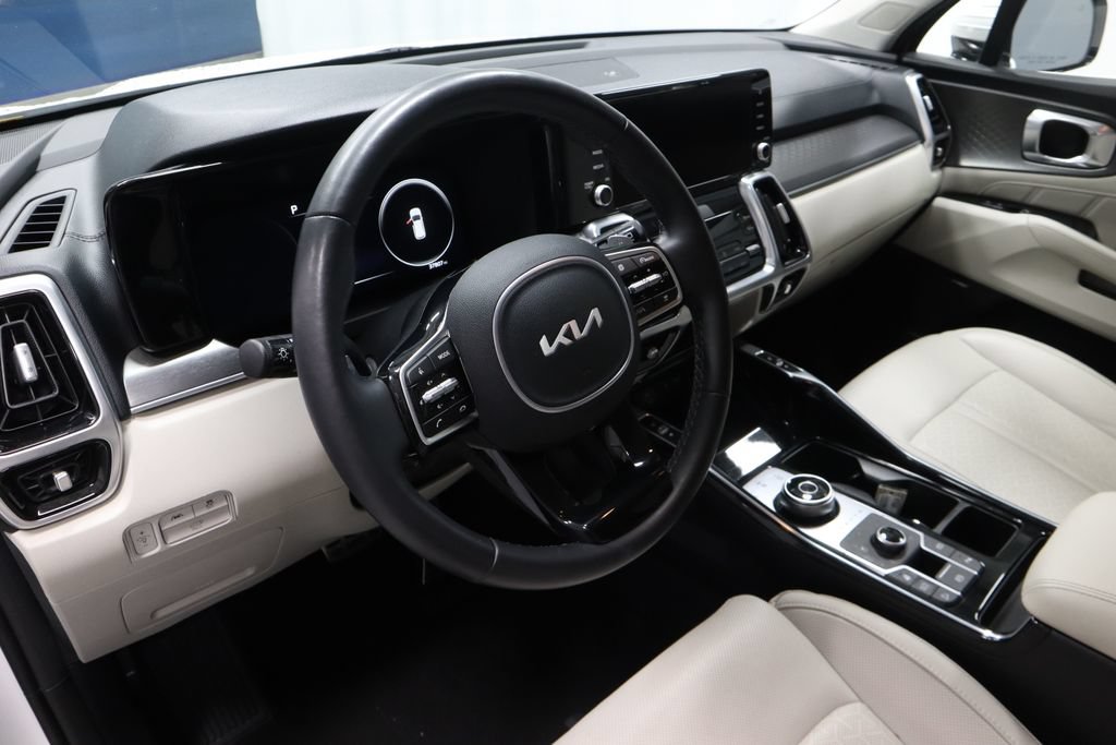 Used 2023 Kia Sorento SX Prestige AWD/4WD image 27