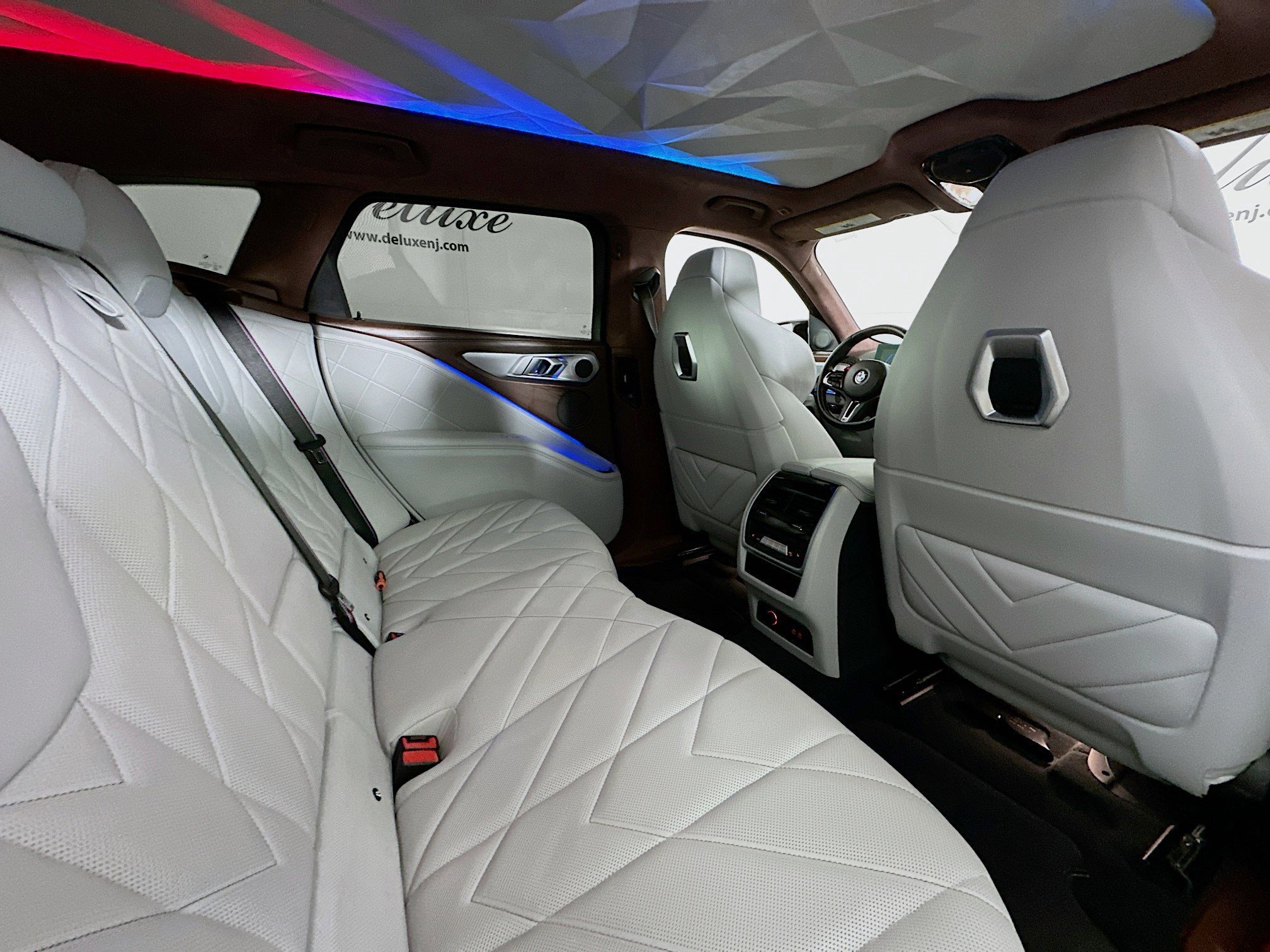 Used 2023 BMW XM w/ M Driver's Package image 29