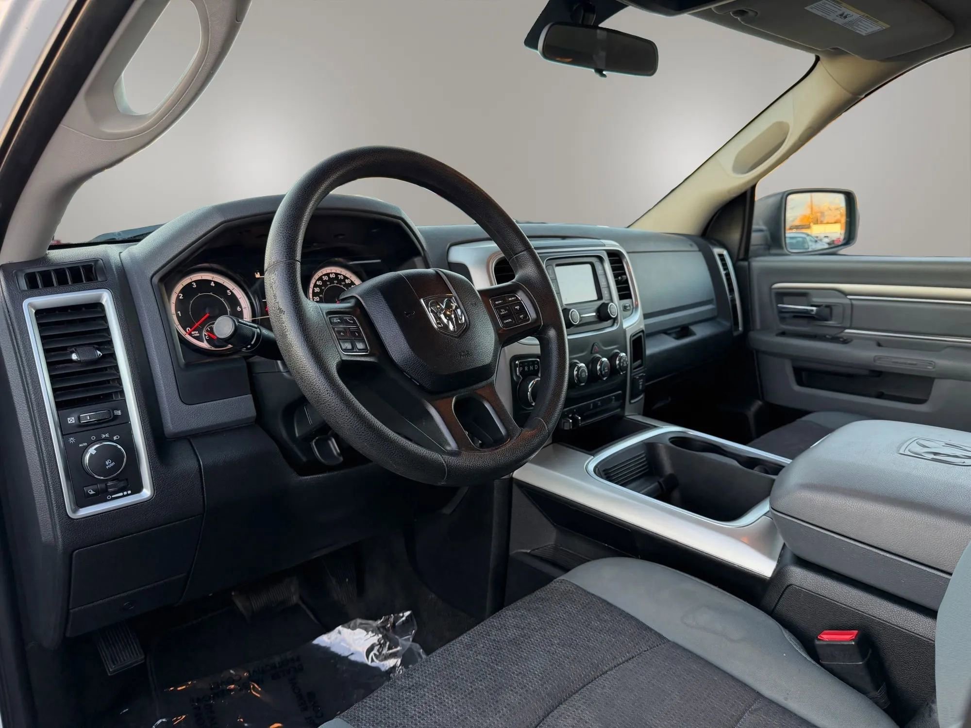 Used 2017 RAM 1500 Classic SLT image 14