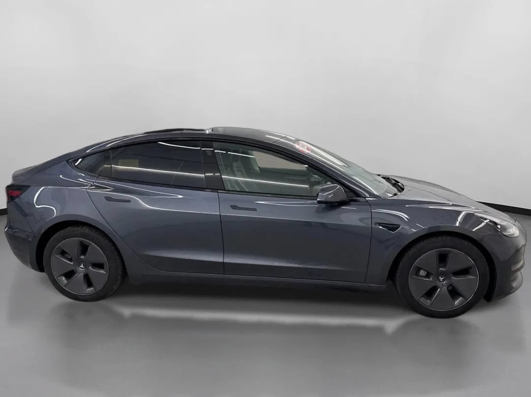 Used 2023 Tesla Model 3 Standard Range RWD image 11