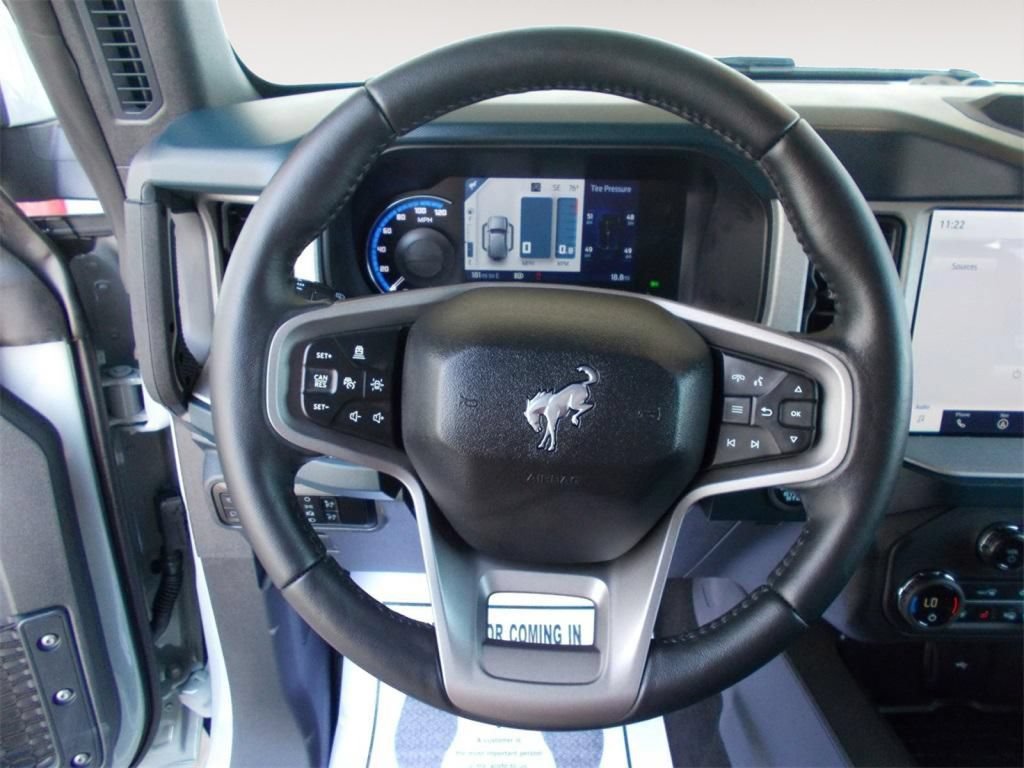 New 2024 Ford Bronco Outer Banks AWD/4WD image 15