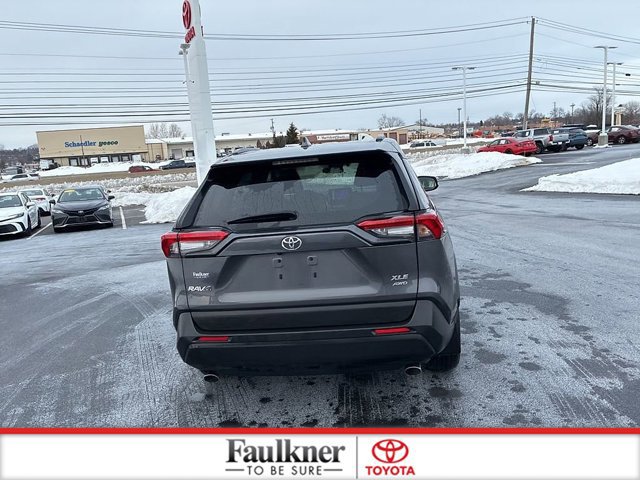 Certified 2023 Toyota RAV4 XLE w/ Convenience Package image 10