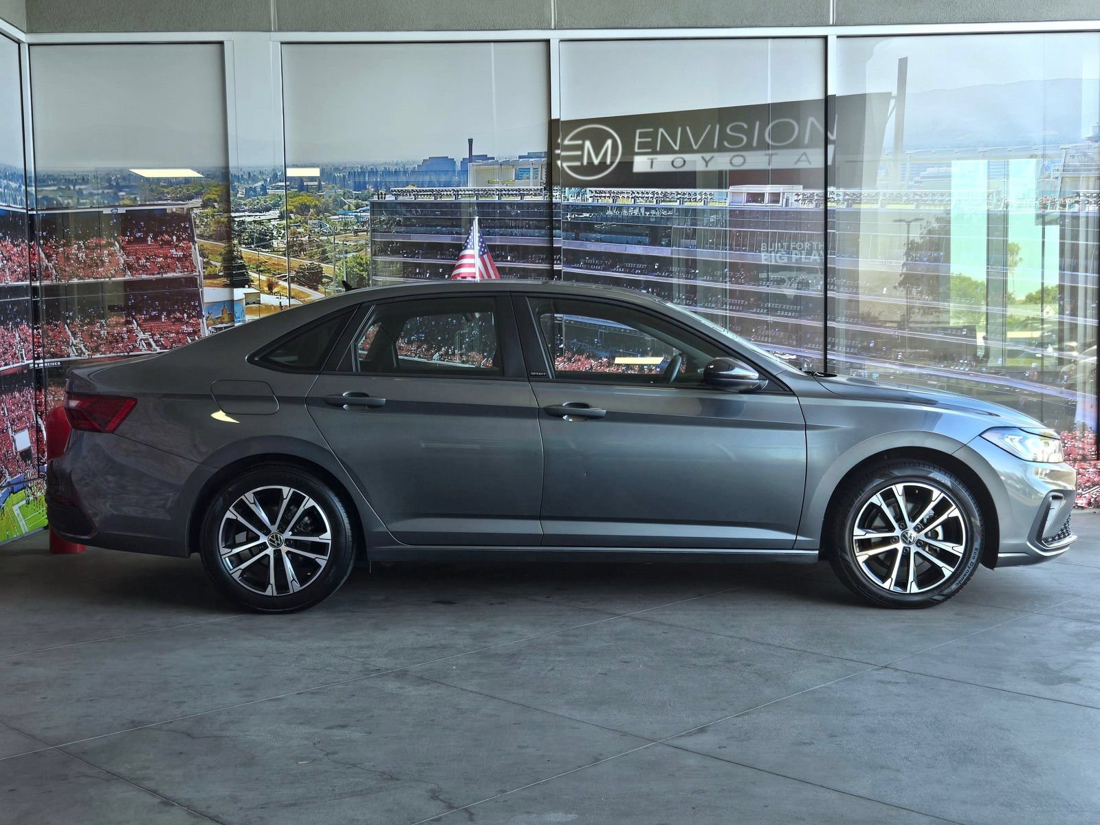 Used 2025 Volkswagen Jetta Sport FWD image 4