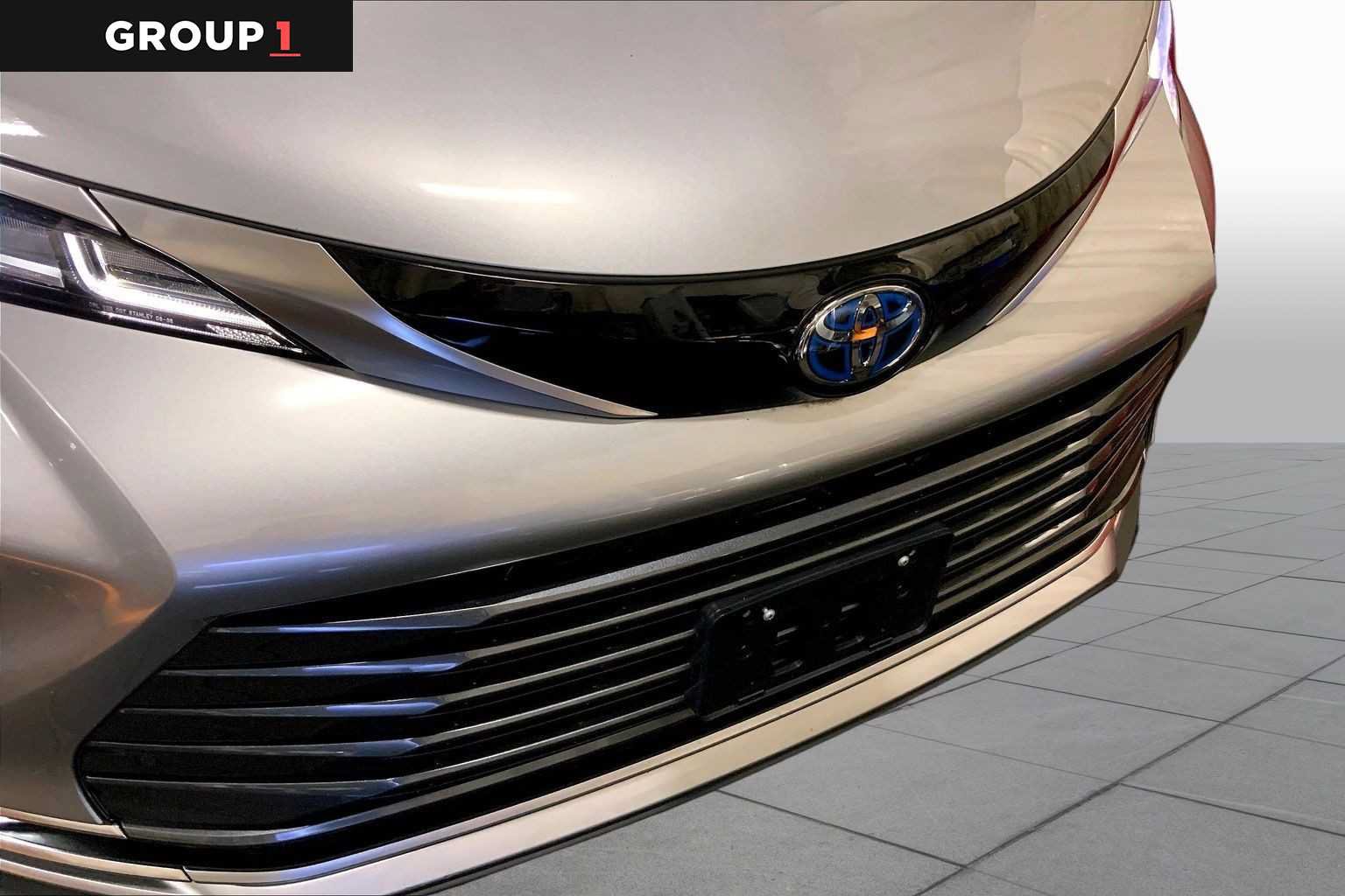Certified 2024 Toyota Sienna Limited AWD/4WD image 30
