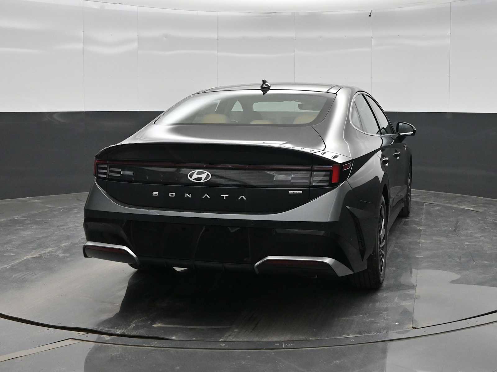 New 2026 Hyundai Sonata Limited FWD image 6