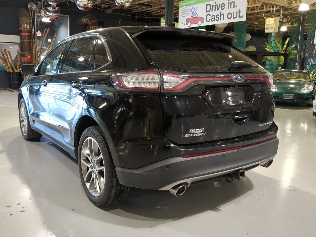 Used 2016 Ford Edge Titanium w/ Equipment Group 302A image 10