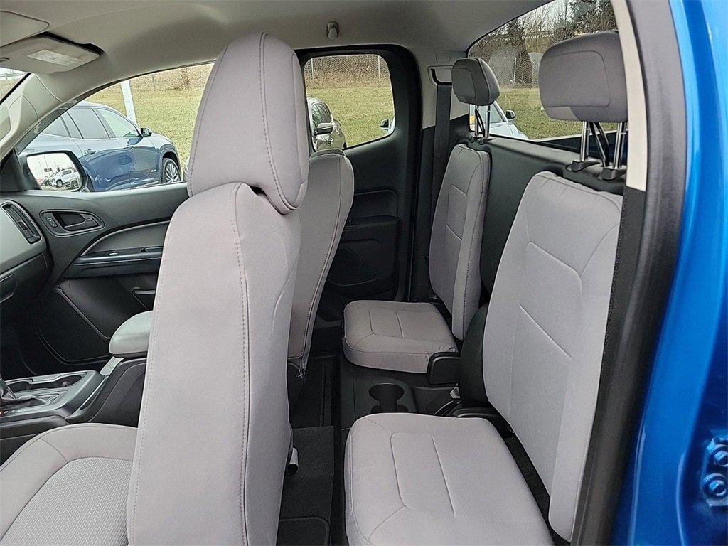 Used 2021 Chevrolet Colorado W/T w/ Custom Special Edition image 12