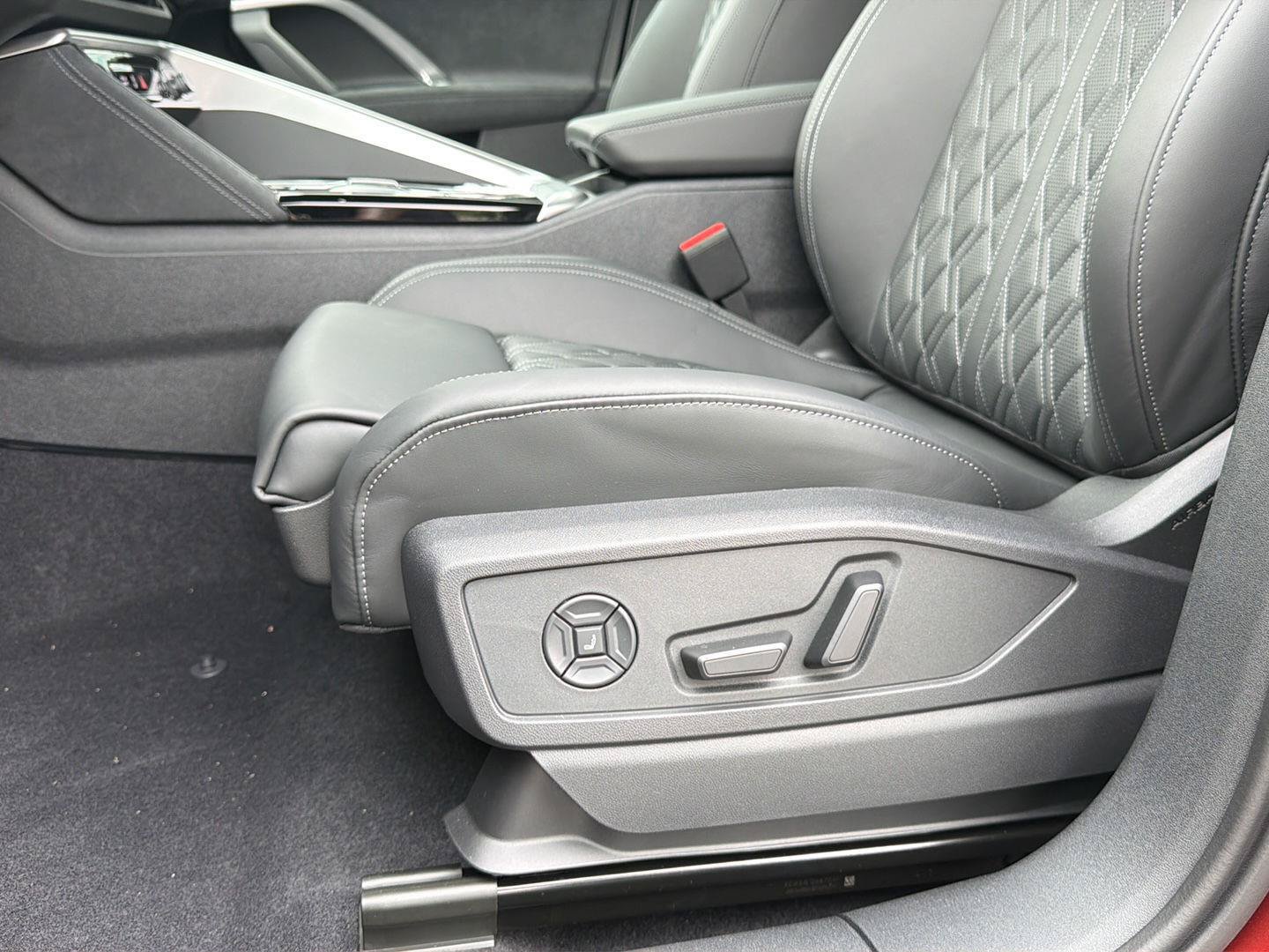 New 2026 Audi SQ5 Premium Plus AWD/4WD image 10