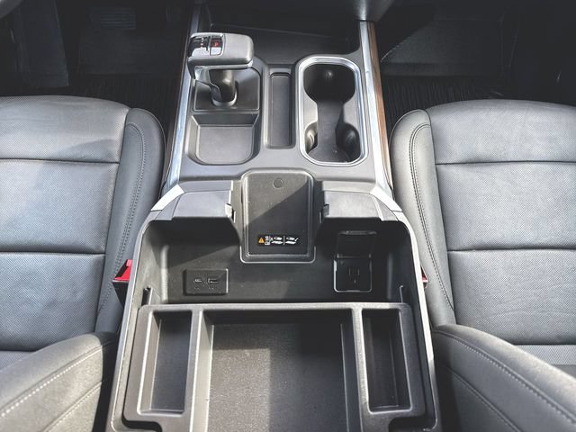 Used 2024 GMC Sierra 1500 SLT w/ SLT Premium Plus Package AWD/4WD image 35