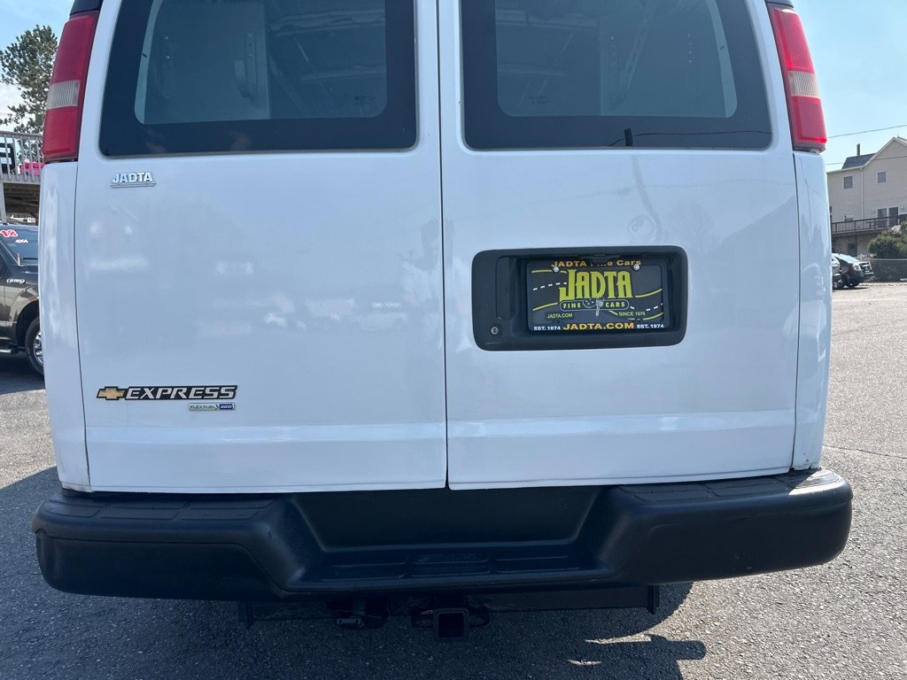Used 2011 Chevrolet Express 1500 AWD w/ Power Package image 6