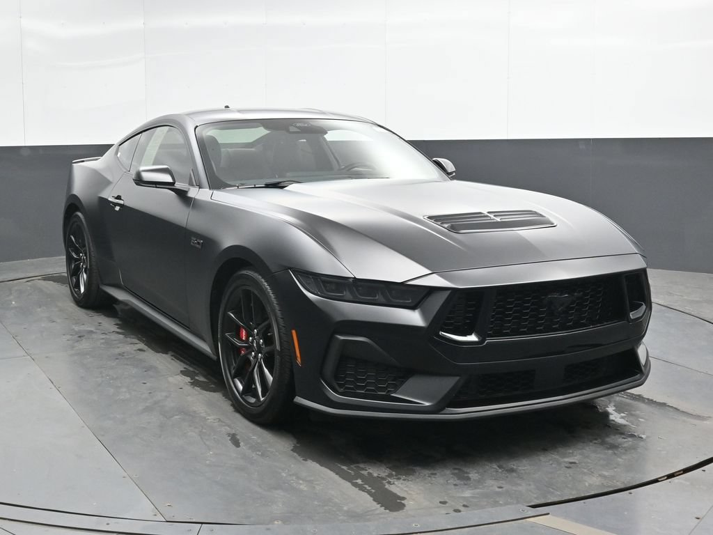 Used 2025 Ford Mustang GT Premium RWD image 6