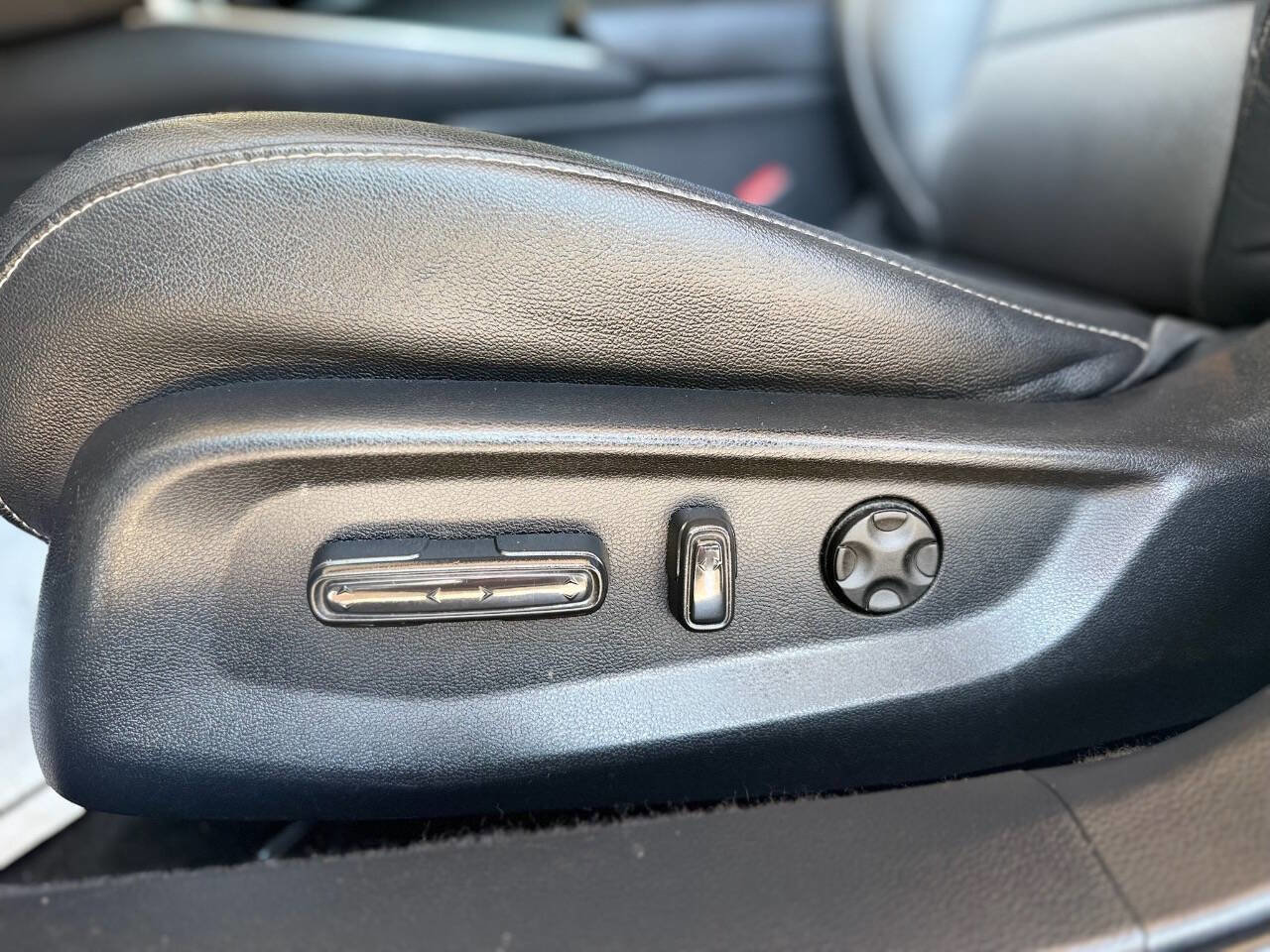 Used 2020 Honda Accord Sport image 30