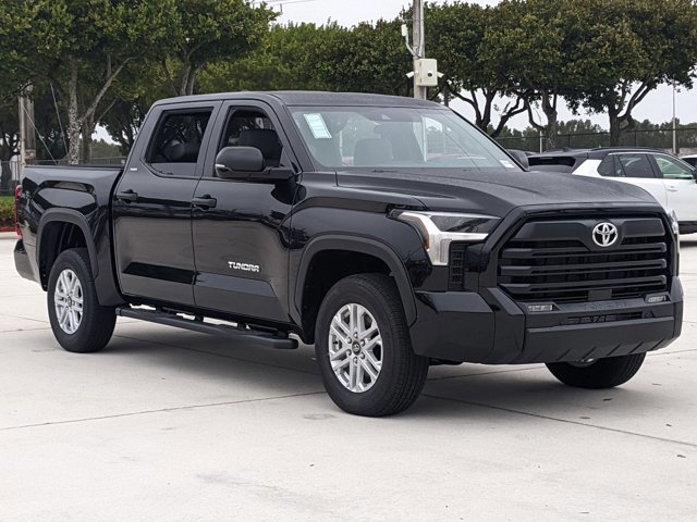 New 2025 Toyota Tundra SR5 image 7