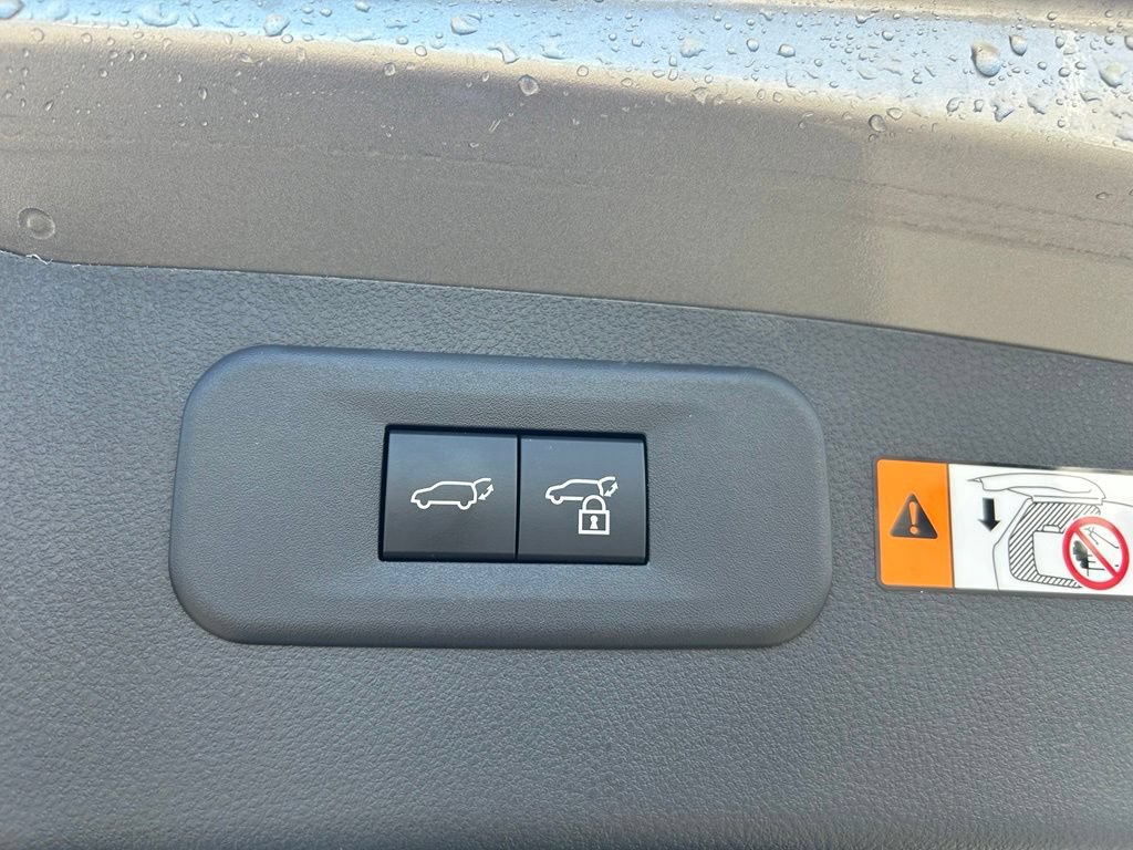 Used 2025 Lexus NX 350 AWD w/ Accessory Package (2T) image 18