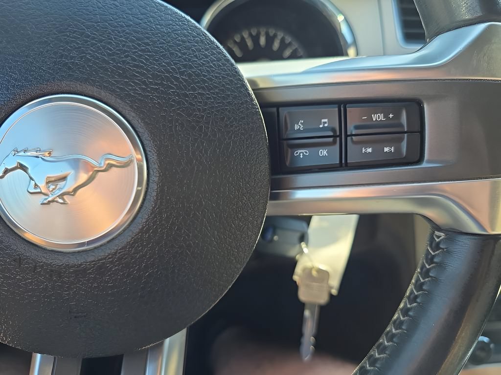 Used 2014 Ford Mustang Premium RWD image 17