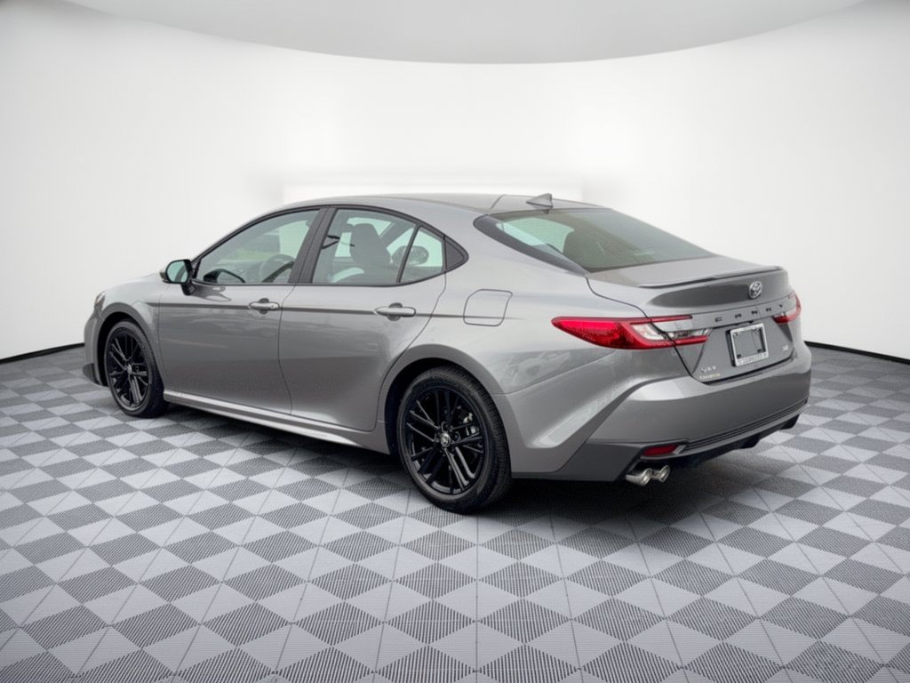 Used 2026 Toyota Camry SE FWD image 3