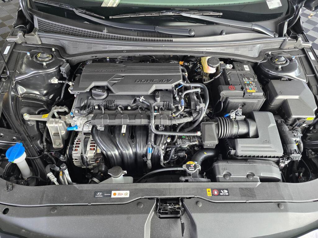 New 2026 Hyundai Elantra SEL Sport image 13