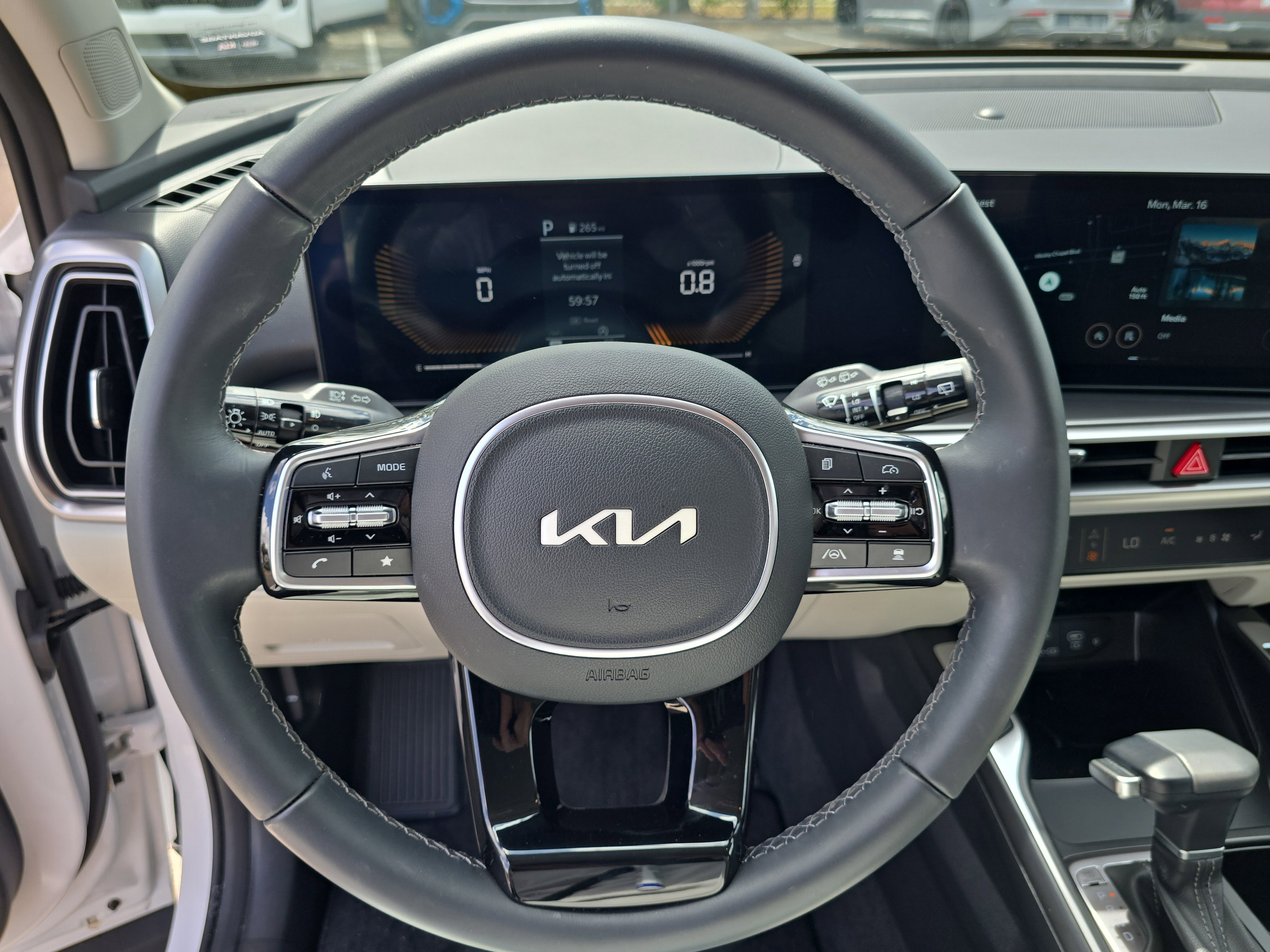 Certified 2025 Kia Sorento EX image 30