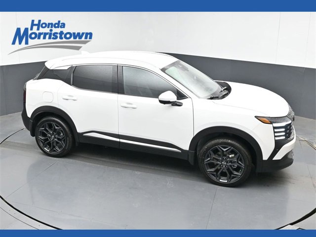 Used 2025 Nissan Kicks SR