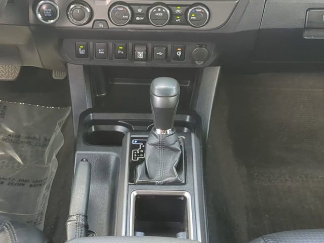 Certified 2022 Toyota Tacoma TRD Off-Road w/ TRD Premium Off Road Package image 19