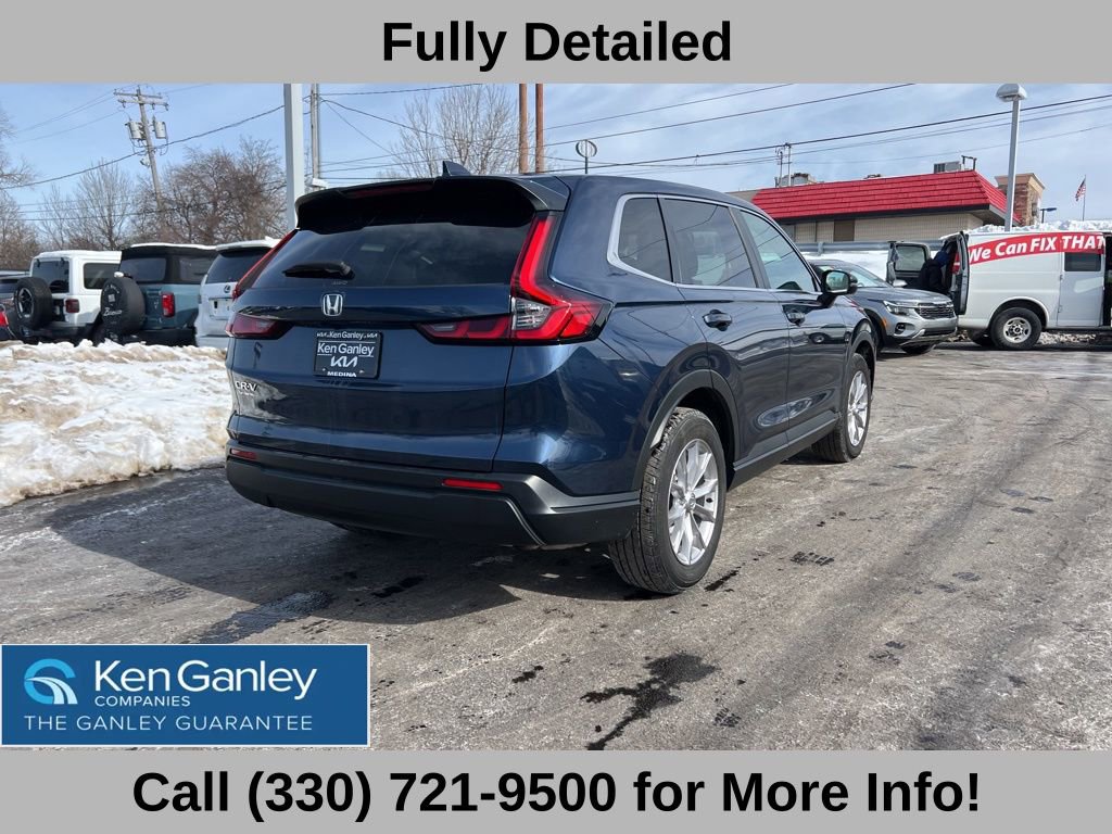 Used 2025 Honda CR-V EX image 8