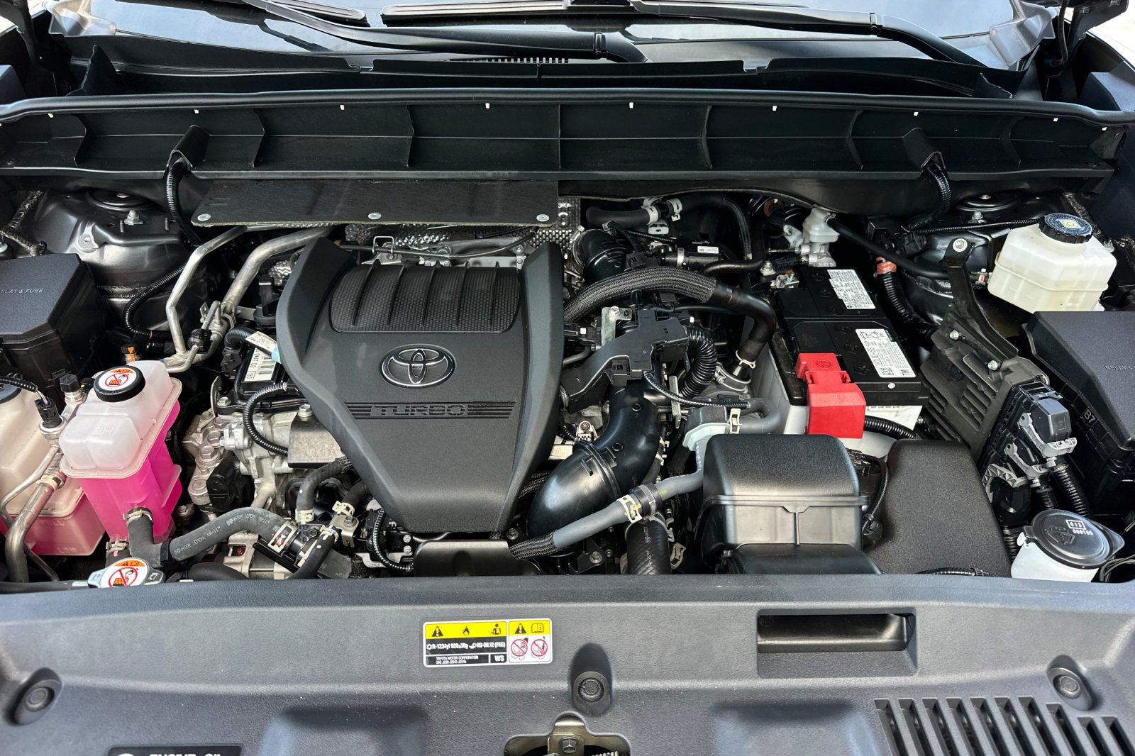 Used 2025 Toyota Highlander XSE image 25