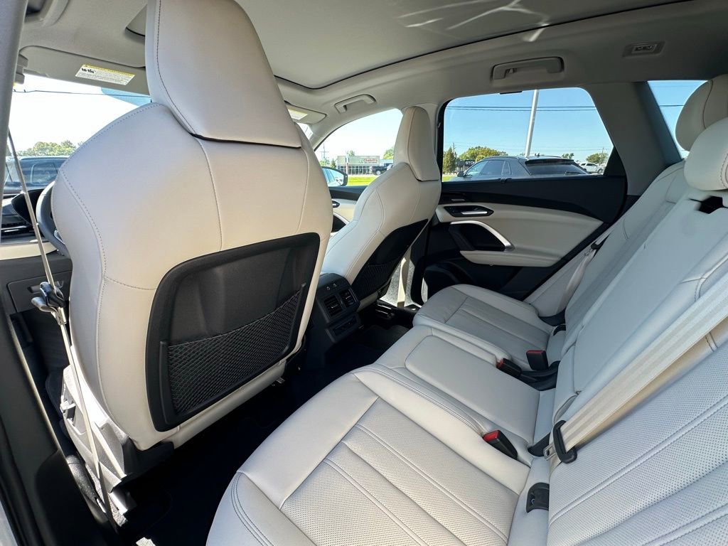 New 2025 Audi Q5 Premium Plus image 24