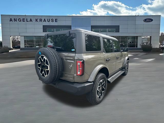 New 2026 Ford Bronco Outer Banks image 7