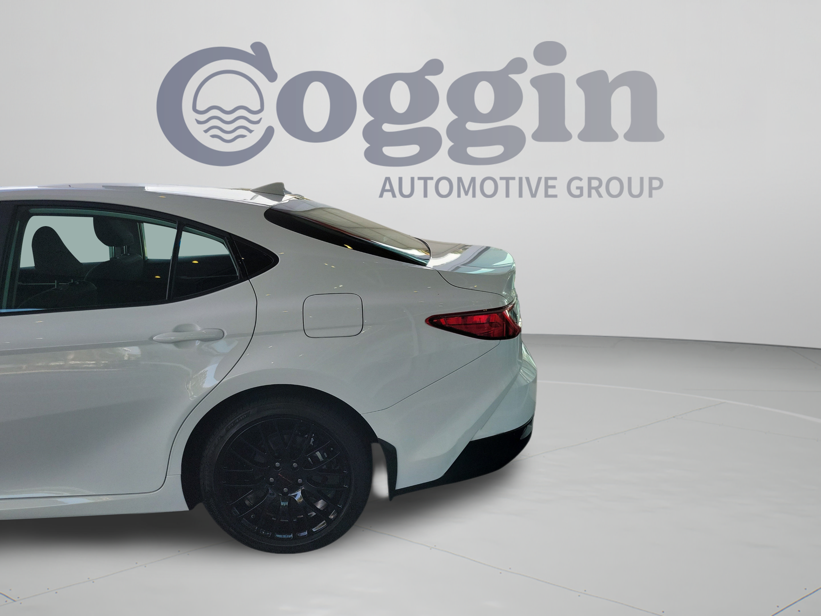 Used 2026 Toyota Camry LE FWD image 35