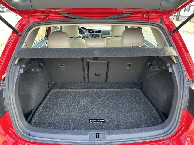 Used 2016 Volkswagen Golf S image 19