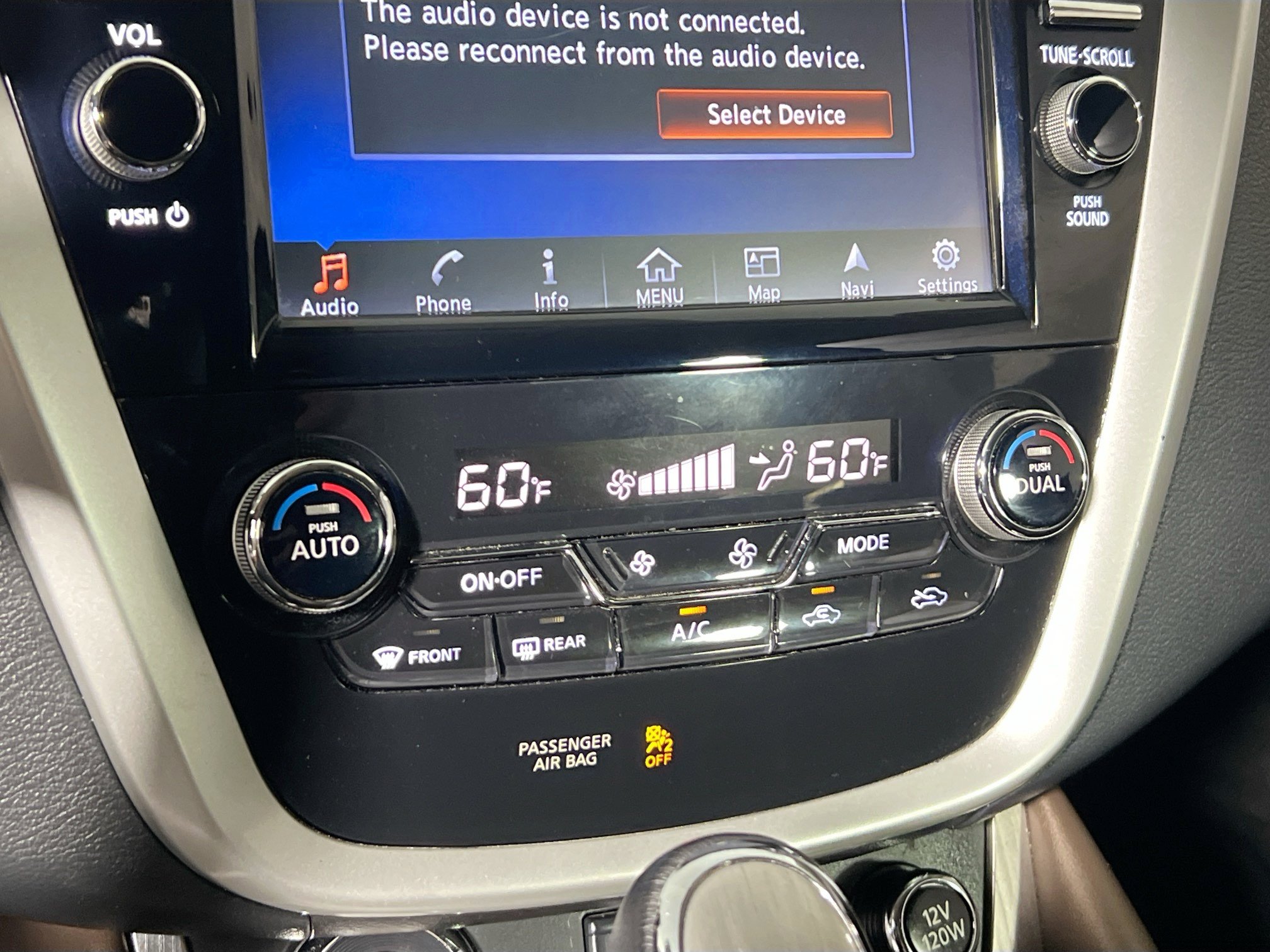 Used 2016 Nissan Murano SL w/ SL Technology Package FWD image 26