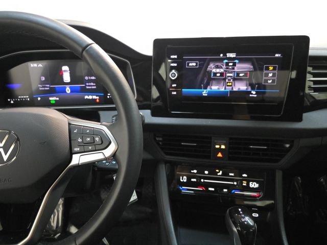 Used 2025 Volkswagen Jetta S image 17