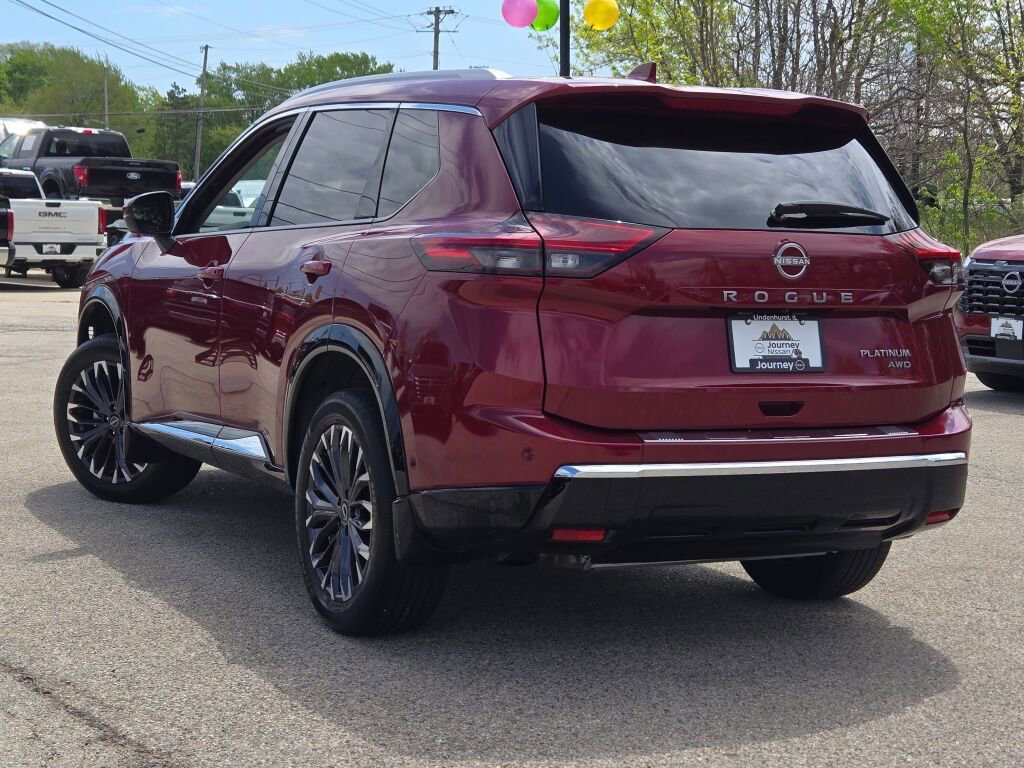 Used 2024 Nissan Rogue Platinum AWD/4WD image 14