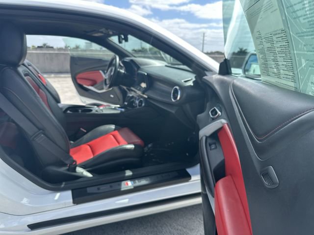 Used 2016 Chevrolet Camaro LT image 29
