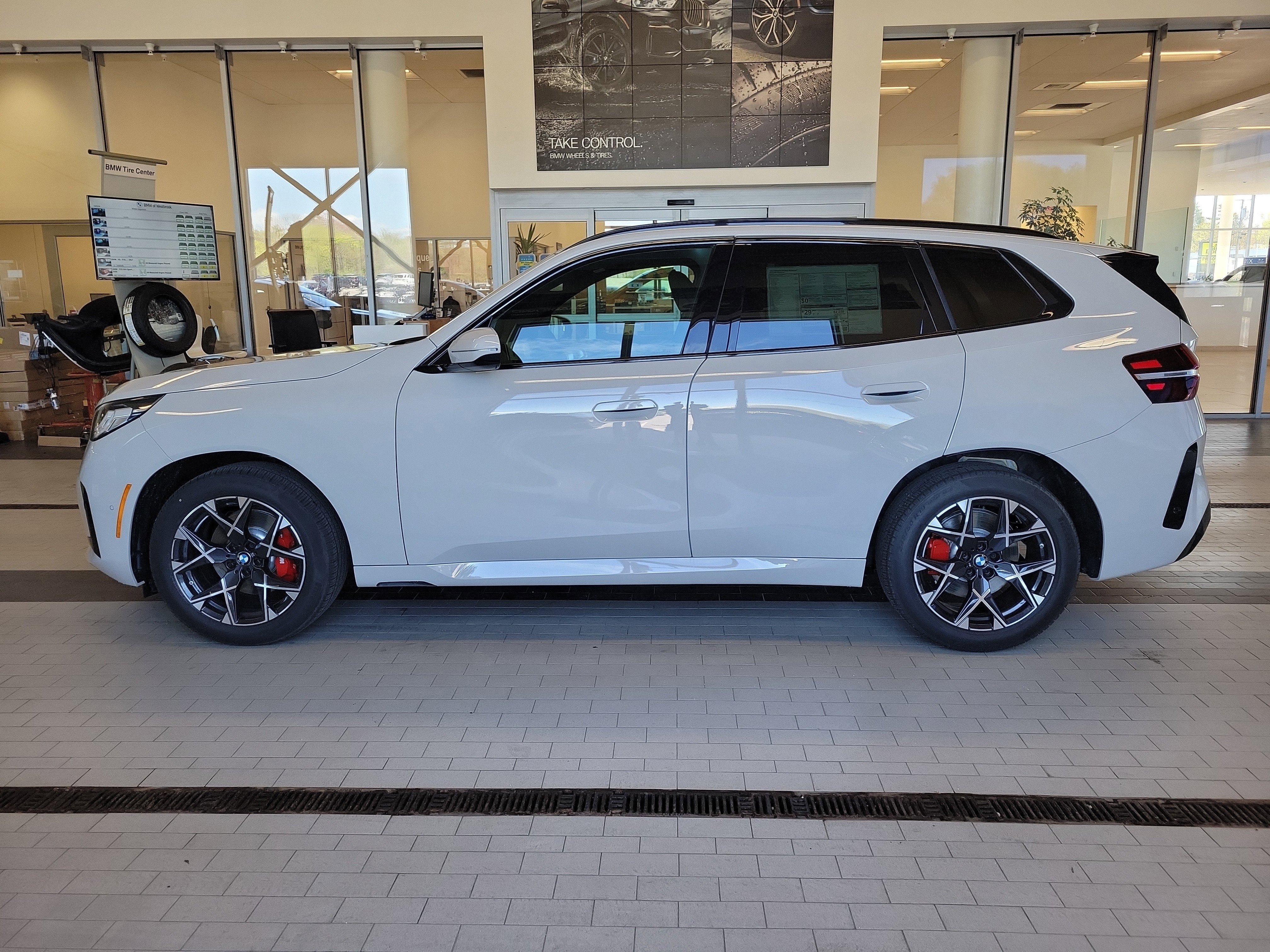 New 2026 BMW X3 xDrive30 w/ M Sport Package AWD/4WD image 2