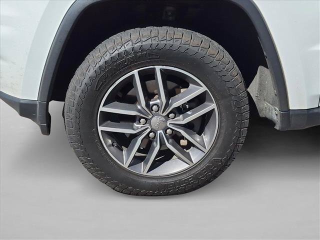Used 2018 Jeep Grand Cherokee Limited AWD/4WD image 24