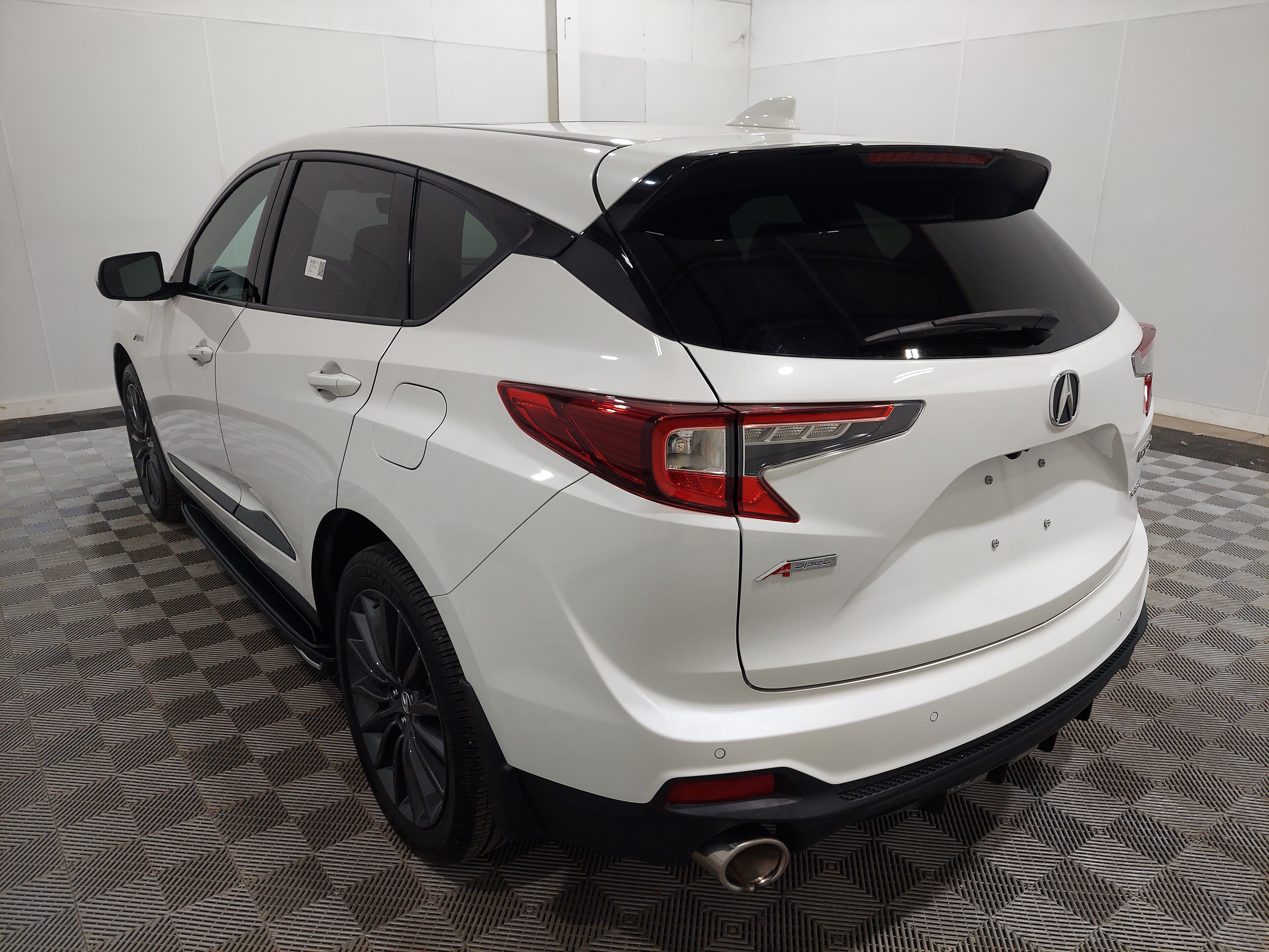 Used 2023 Acura RDX A-Spec AWD/4WD image 2